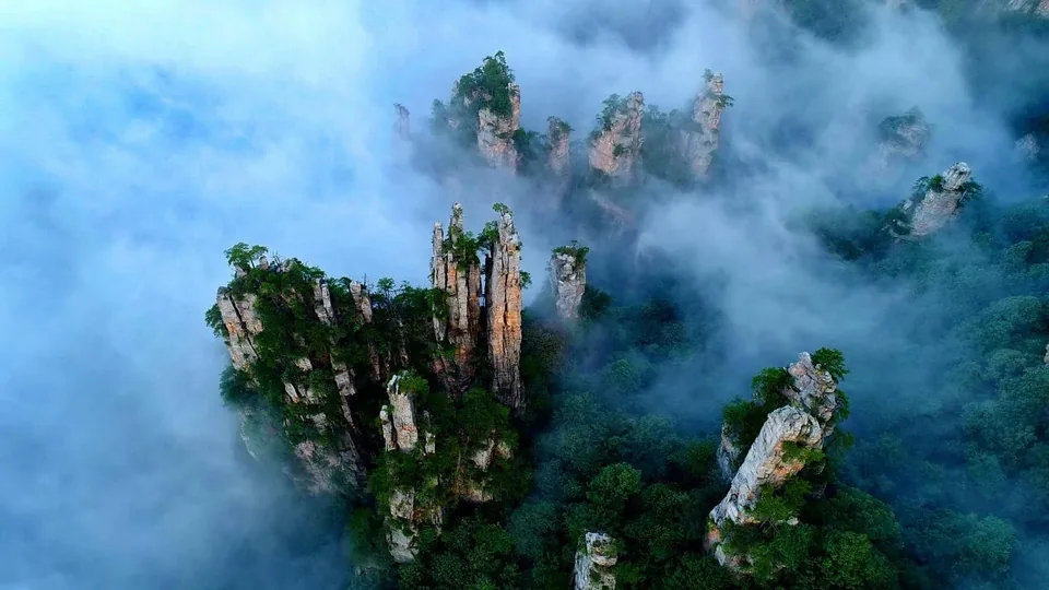 Tianzi Mountain